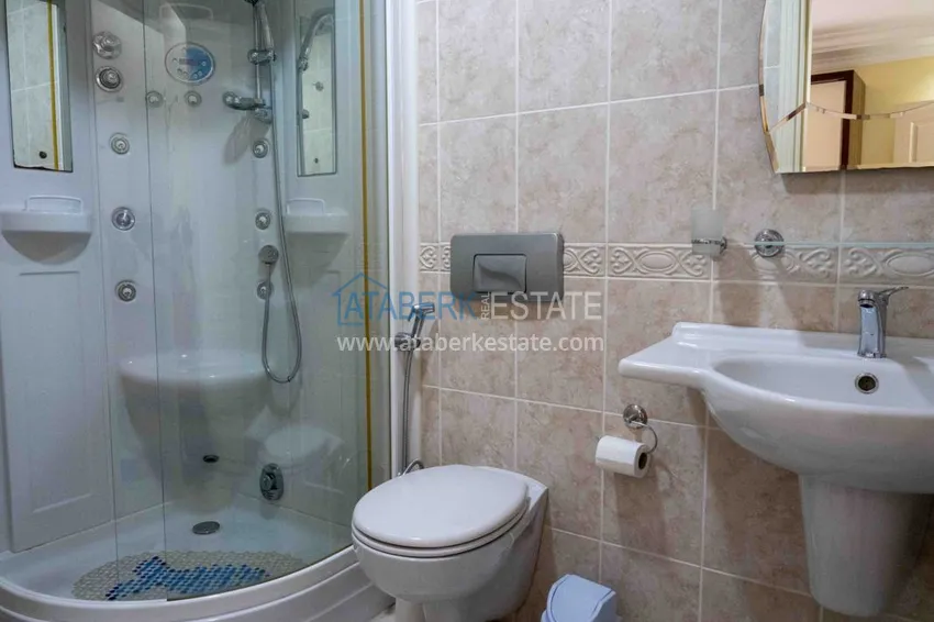 Purchase Furnished flat with a sea view on the sea coast in Mahmutlar 32 