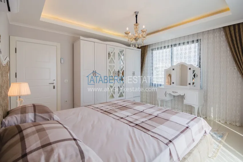 Purchase Furnished penthouse in elite complex in Mahmutlar 34 