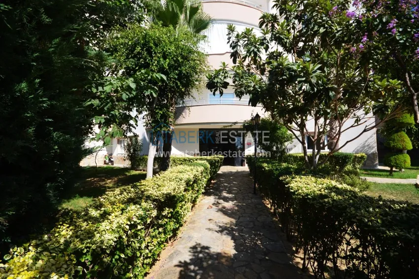 Furnished apartment with mountain and sea views in Mahmutlar 18 