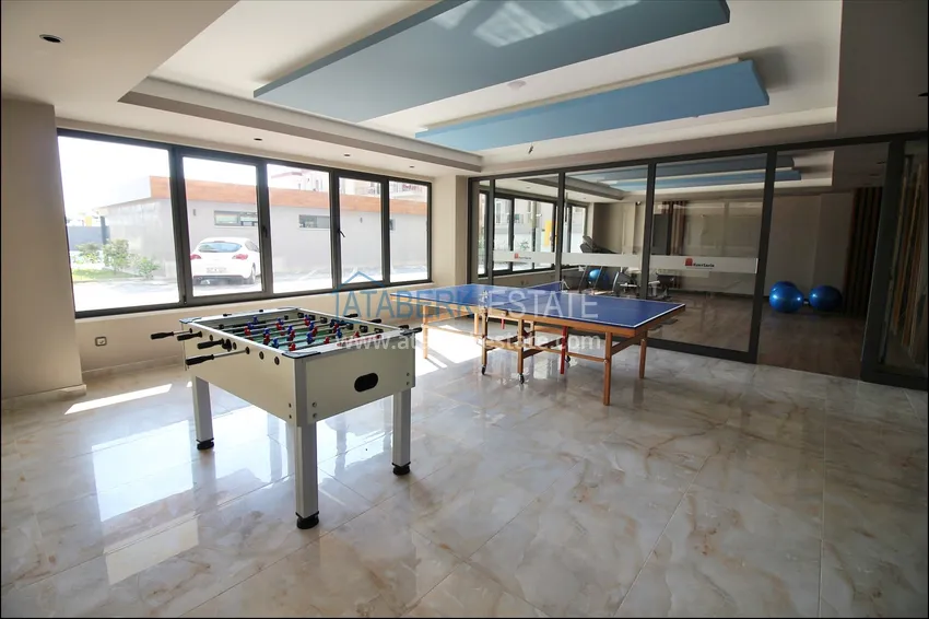 Flat with a sea view in a new complex on the coast  27 