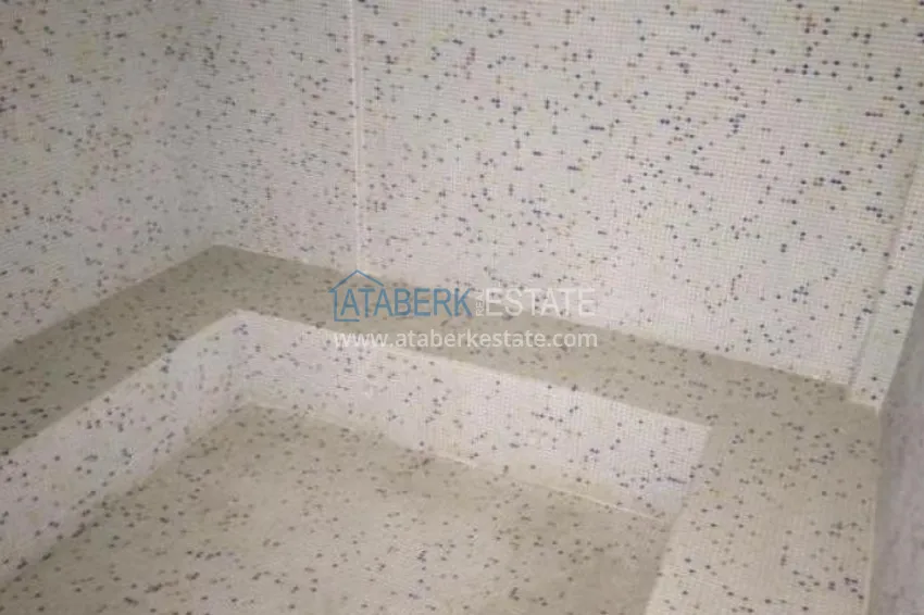 Furnished flat with a glazed balcony and a partial sea view in Cikcilli 14 