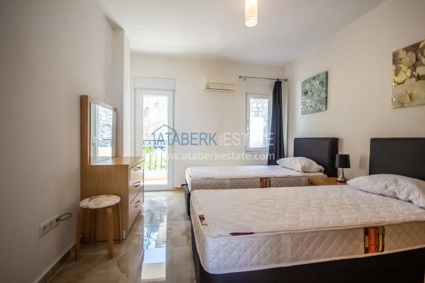 Purchase Villa in Kargicak with breathtaking views in a villa site 18 