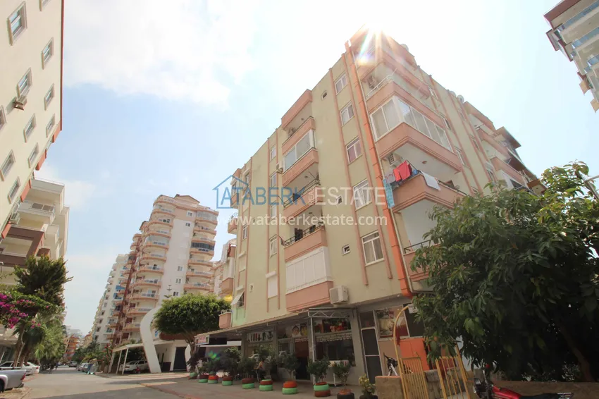 One bedroom furnished flat in the centre of Mahmutlar 1 