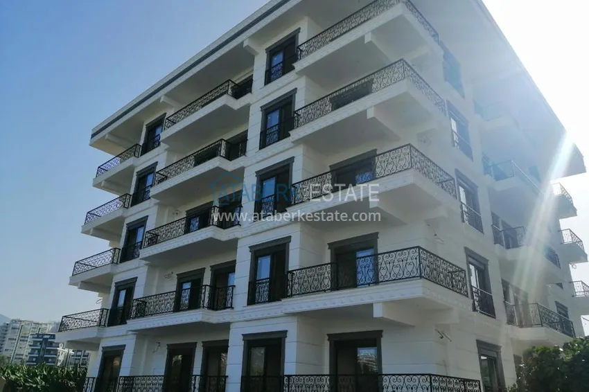 Stylishly designed flat at the brand new building in Mahmutlar  4 