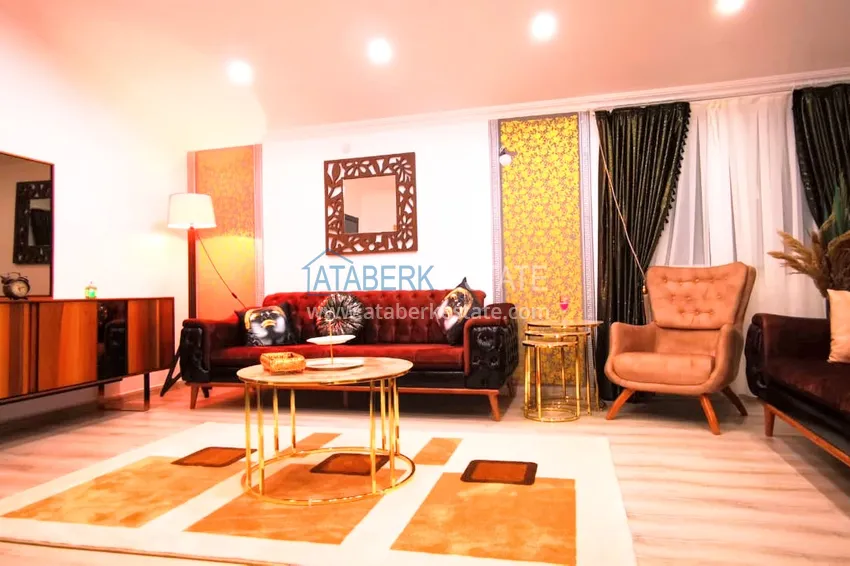 Purchase  Penthouse with a modern interior in a comfortable complex in Tosmur  2 