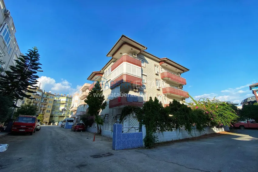Furnished flat in a small complex in Alanya  1 
