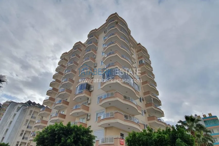 Flat with a sea view in a comfortable complex in Mahmutlar  1 
