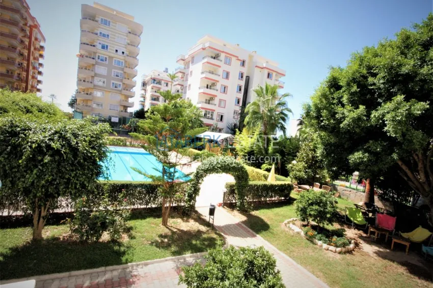 A newly renovated apartment by the sea in Mahmutlar 1 