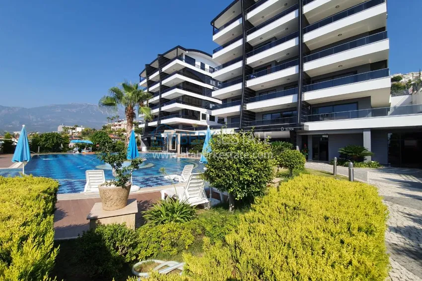 Apartment in Kargicak with furniture overlooking the sea in a premium complex 1 