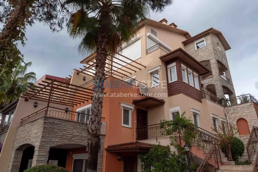 A furnished townhouse flat with seaview in Avsallar  1 