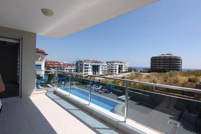 Purchase Furnished flat on two levels with a sea view in Kestel 21 