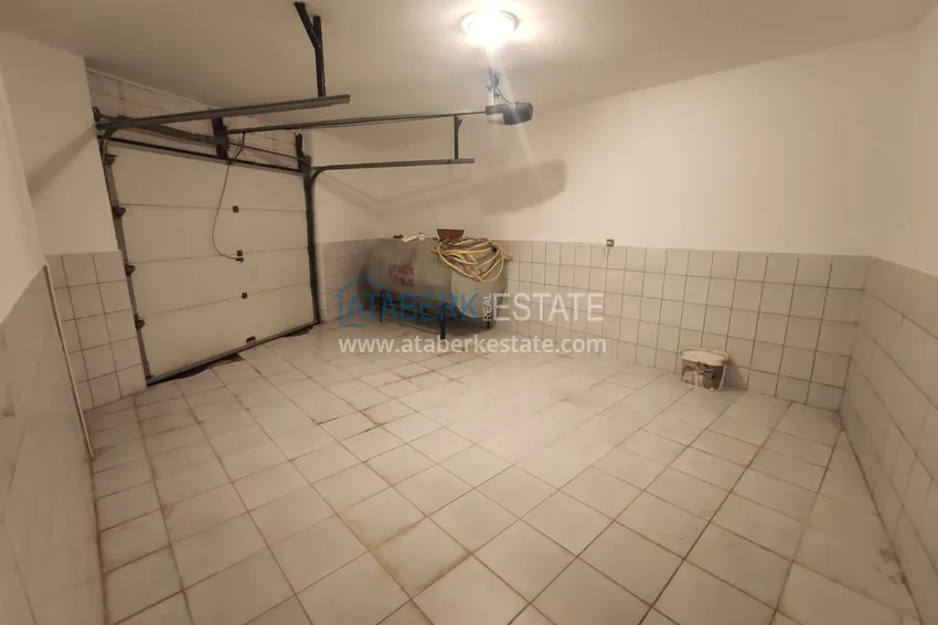 Purchase  Detached villa completely refurbished with a swimming pool  27 