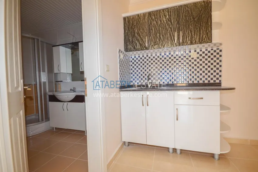 Purchase Two level penthouse with 4 bedrooms and a private sauna in Mahmutlar 26 