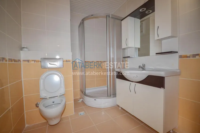 Purchase Two level penthouse with 4 bedrooms and a private sauna in Mahmutlar 28 