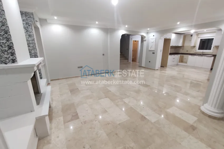 Purchase  Detached villa completely refurbished with a swimming pool  5 