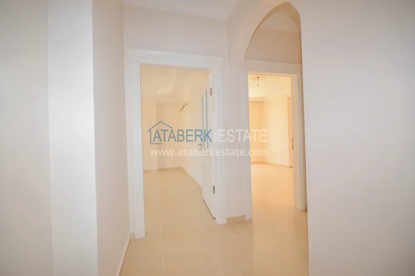 Purchase Two level penthouse with 4 bedrooms and a private sauna in Mahmutlar 2 