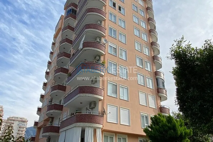 Newly refurbished flat in Mahmutlar 9 