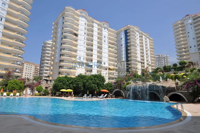 Furnished apartment with open views of the sea and mountains in Mahmutlar 4 