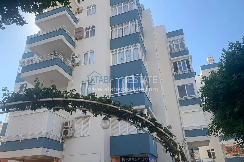 Furnished flat in Mahmutlar in the complex right by the sea 3 