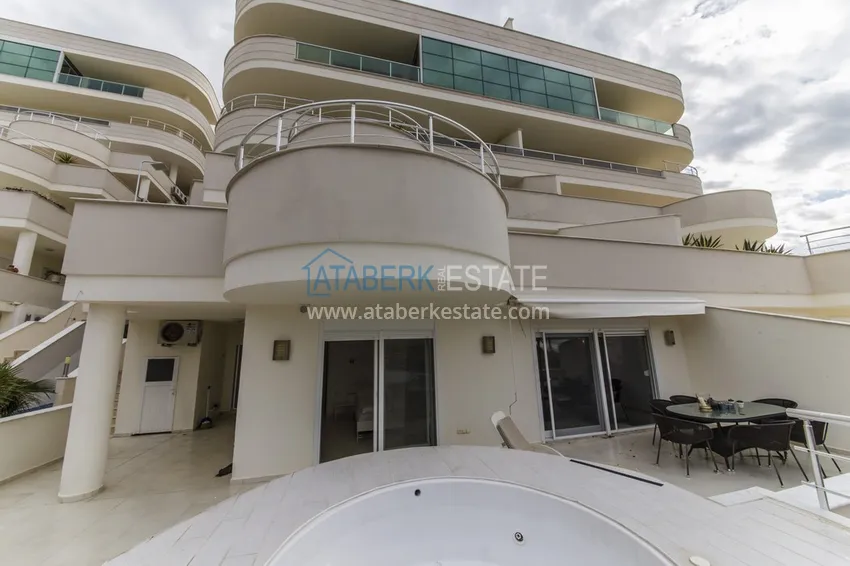 Furnished apartments with a sea view and a Jakuzzi on balconies 4 