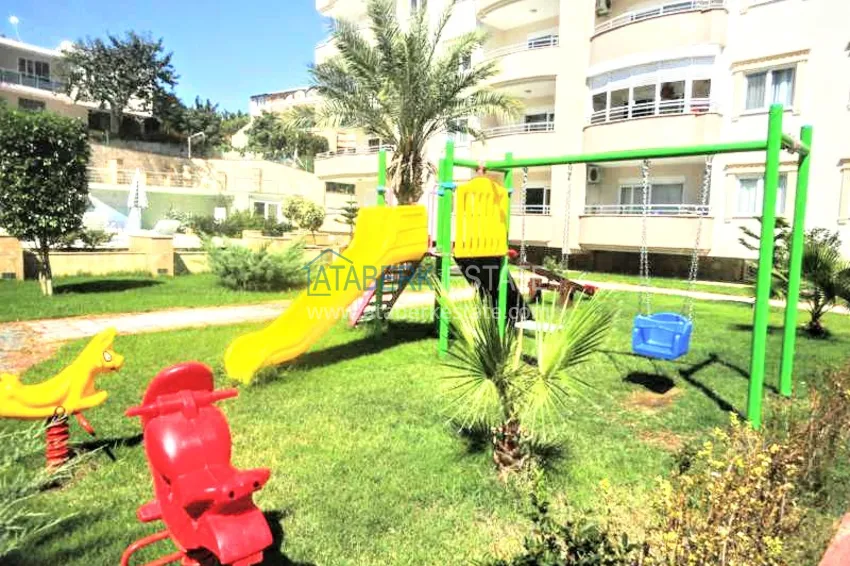 Flat in Mahmutlar ready to move in in the  residential complex 3 