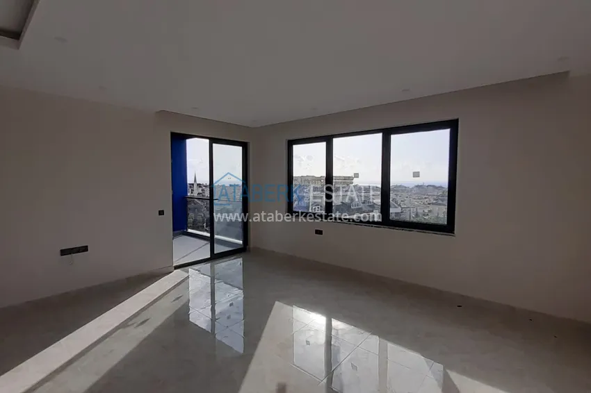 Purchase  Flat from the owner in a newly finished complex in the centre of Alanya Kleopatra side 6 