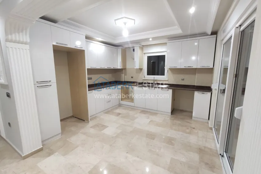 Purchase  Detached villa completely refurbished with a swimming pool  6 