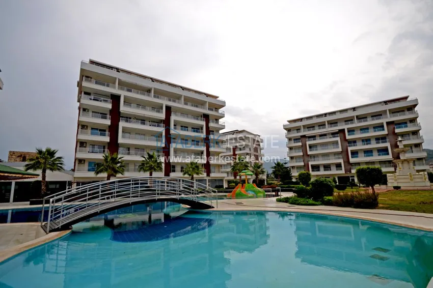 Flat in Demirtash in the complex  with it's own beach  6 