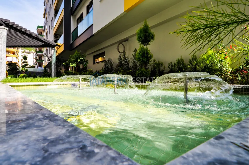 Penthouse with a sea view in a new complex 4 