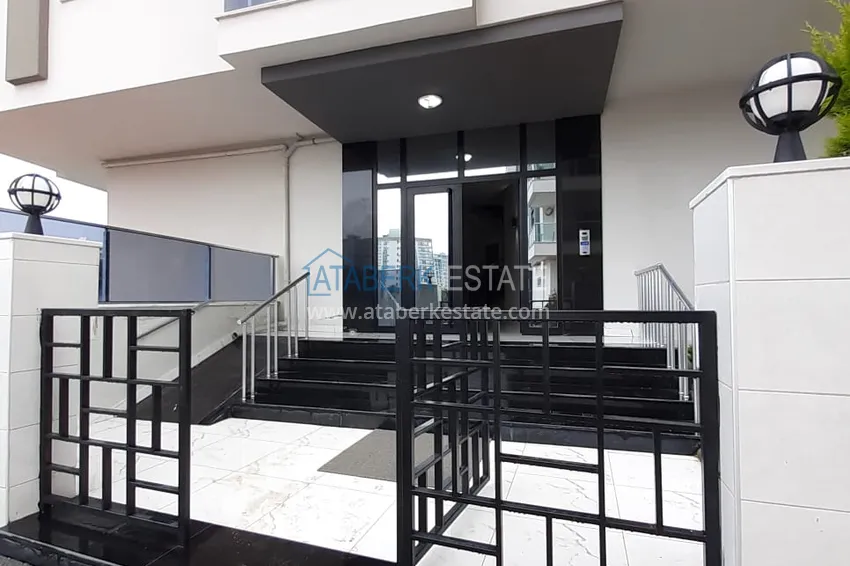 Fully furnished apartments in a modern residential complex in Mahmutlar  4 