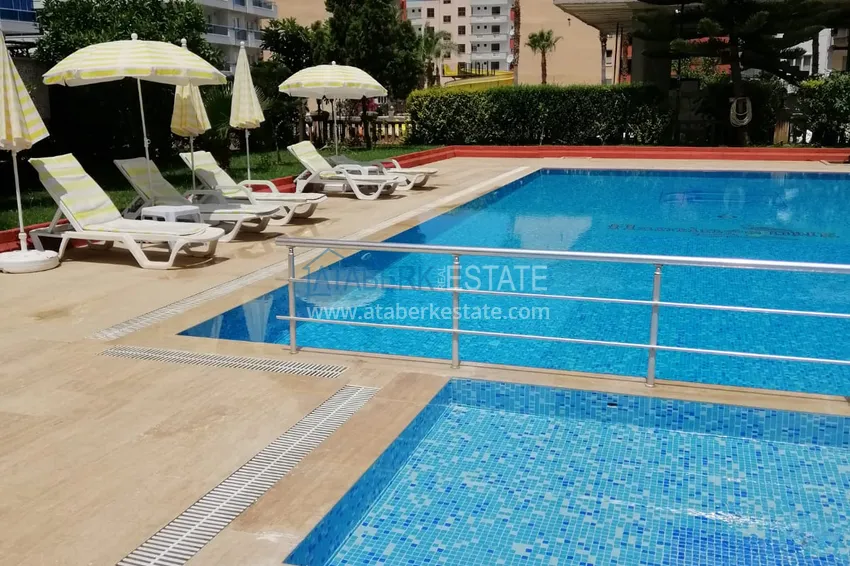 Flat with a partial sea view in a residential complex in Mahmutlar  3 