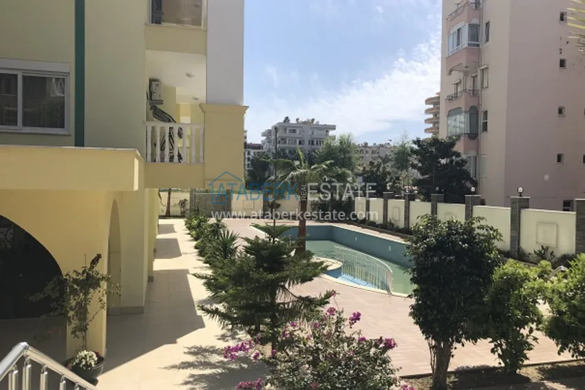 Furnished flat with sea and mountain views in a complex 8 