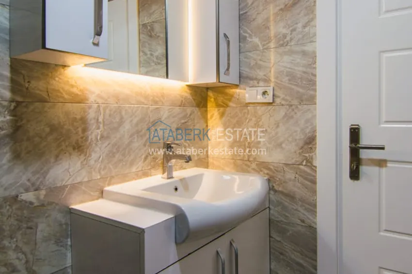 Purchase Furnished penthouse in elite complex in Mahmutlar 4 