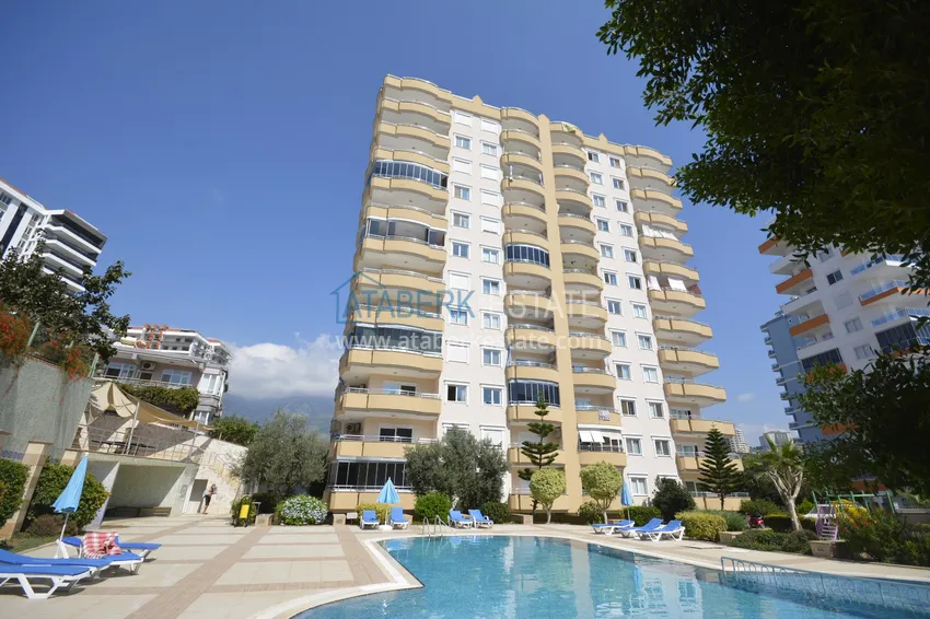 Flat in Mahmutlar ready to move in in the  residential complex 4 