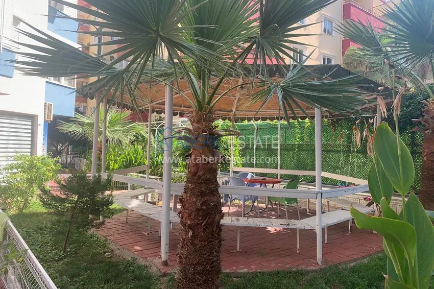Furnished flat in Mahmutlar in the complex right by the sea 4 