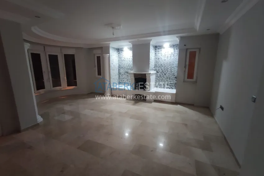 Purchase  Detached villa completely refurbished with a swimming pool  7 