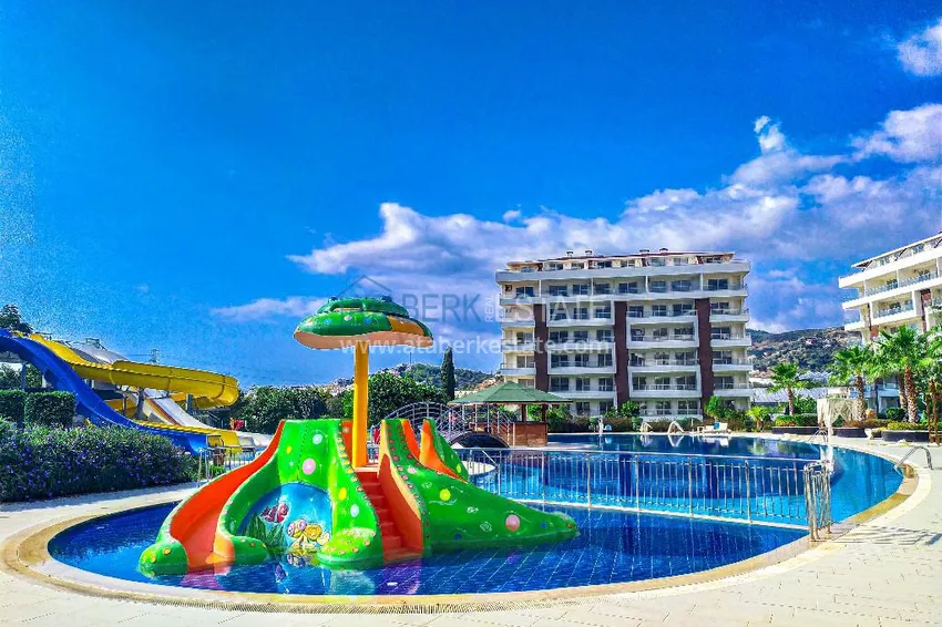 Flat in Demirtash in the complex  with it's own beach  7 