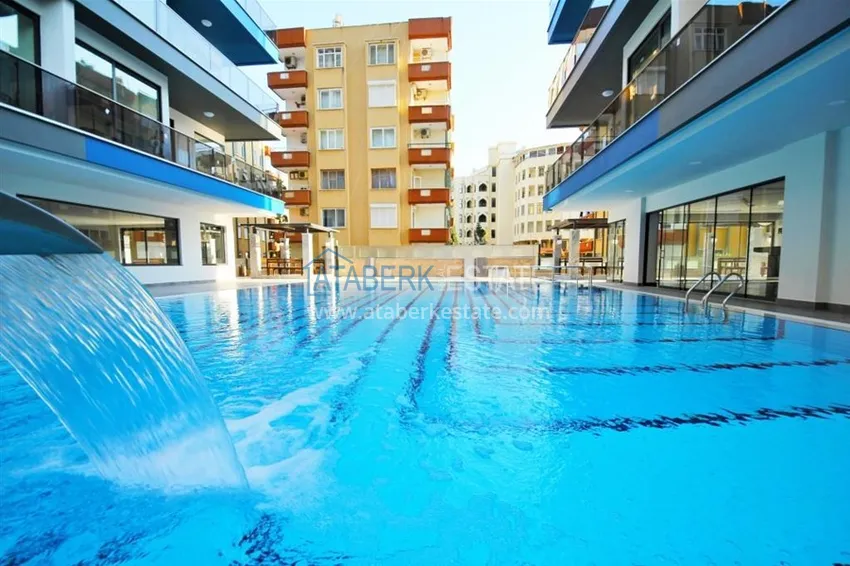 Flat in Mahmutlar with open sea views in the elite complex on the coast line  5 