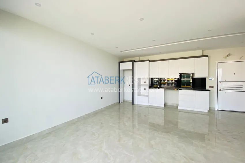 Purchase  Flat in Mahmutlar with open sea views in the elite complex on the coast line  4 