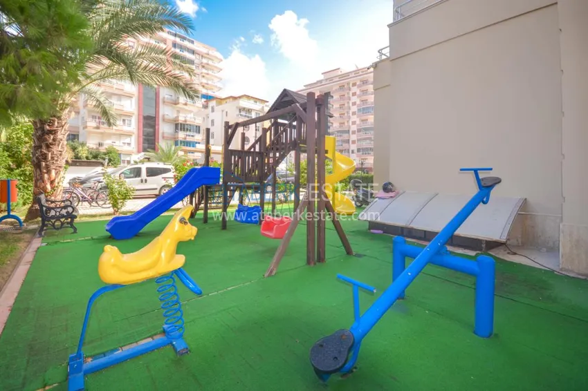 Furnished apartment with a glazed balcony in the centre of Mahmutlar  4 