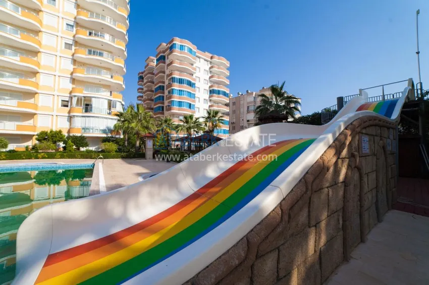 Apartment for rent in Mahmutlar on the first line with a magnificent view No. 33 4 