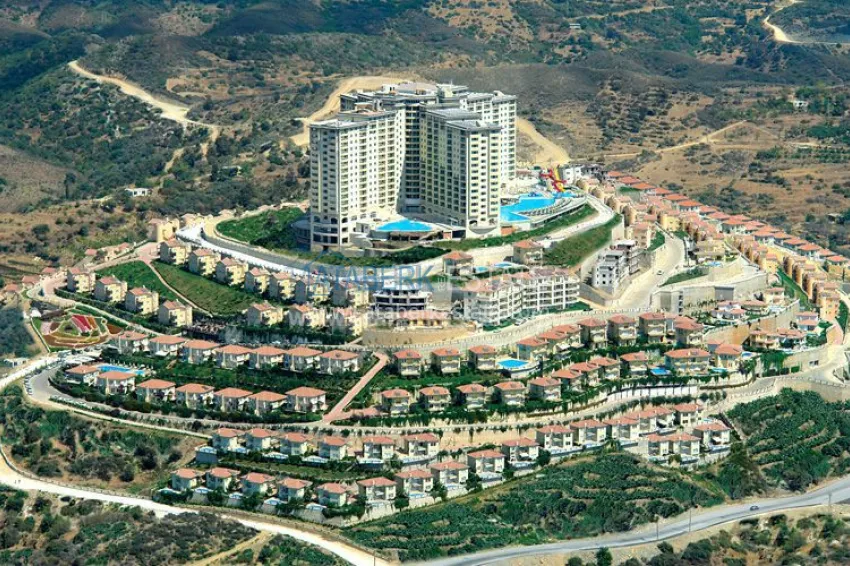 Furnished duplex flat in elite complex in Mahmutlar 3 