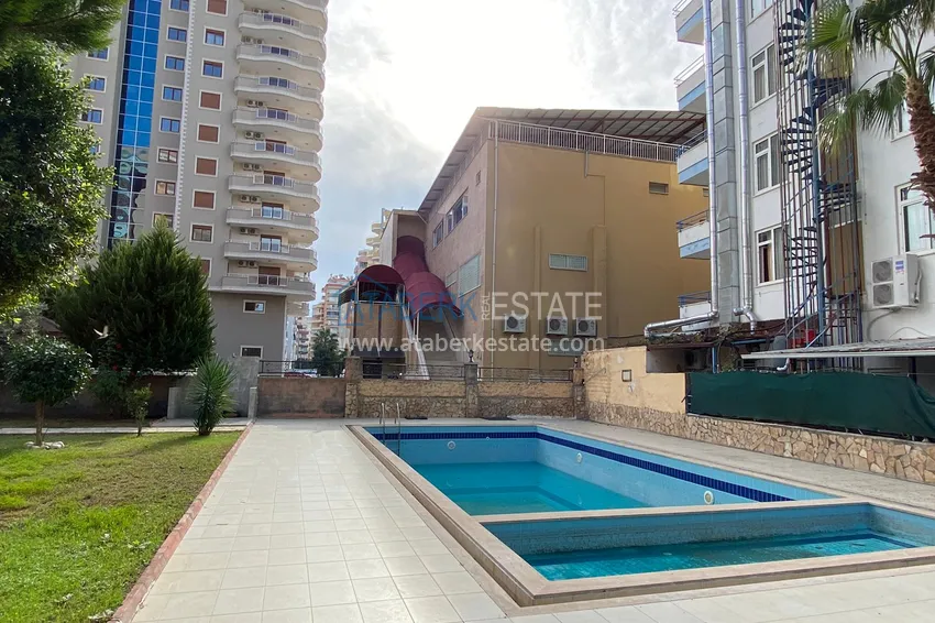 Newly refurbished flat in Mahmutlar 6 