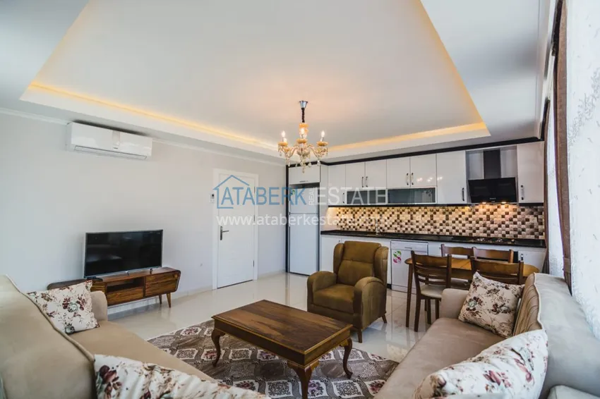 Purchase Furnished penthouse in elite complex in Mahmutlar 5 