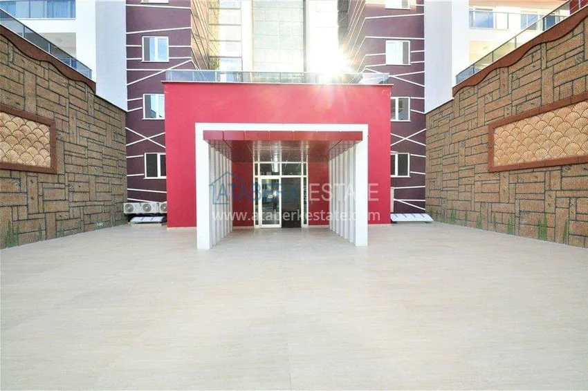 Flat in Mahmutlar with a glazed balcony in a new complex 6 