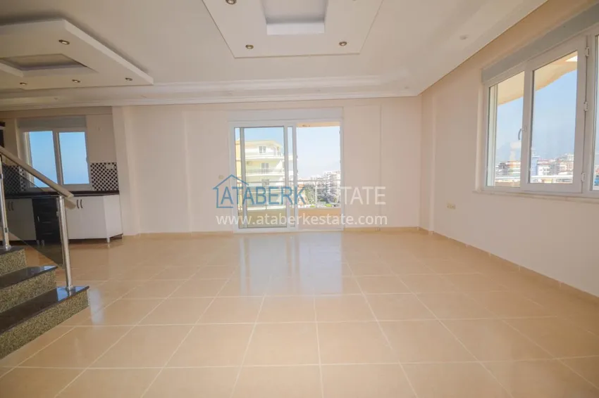 Purchase Two level penthouse with 4 bedrooms and a private sauna in Mahmutlar 5 