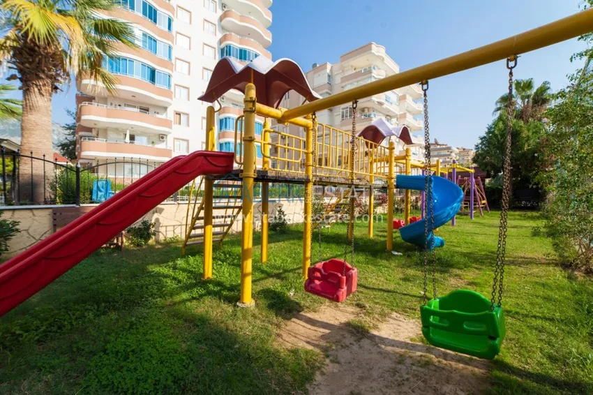 Apartment for rent in Mahmutlar on the first line with a magnificent view No. 33 5 