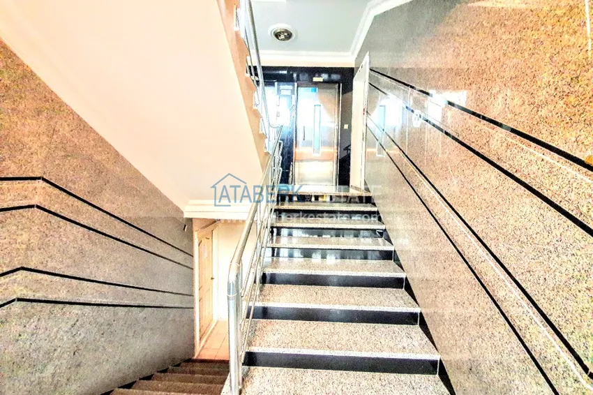 Flat in Mahmutlar ready to move in in the  residential complex 6 