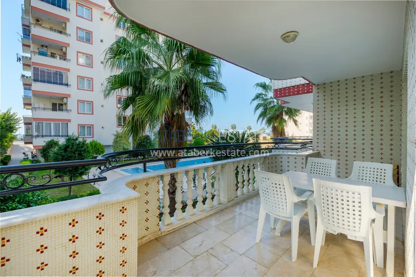 Purchase  Furnished flat on the first coast line in Mahmutlar  8 