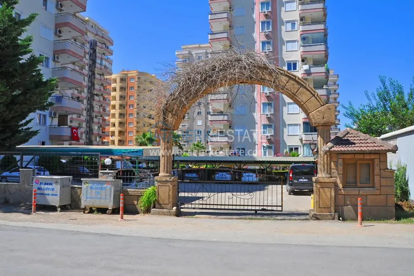 Flat in Mahmutlar with sea view in a comfortable complex 8 